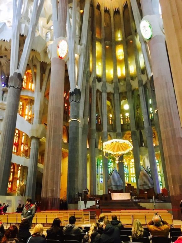 Cool Things to do in Barcelona: Sagrada Familia