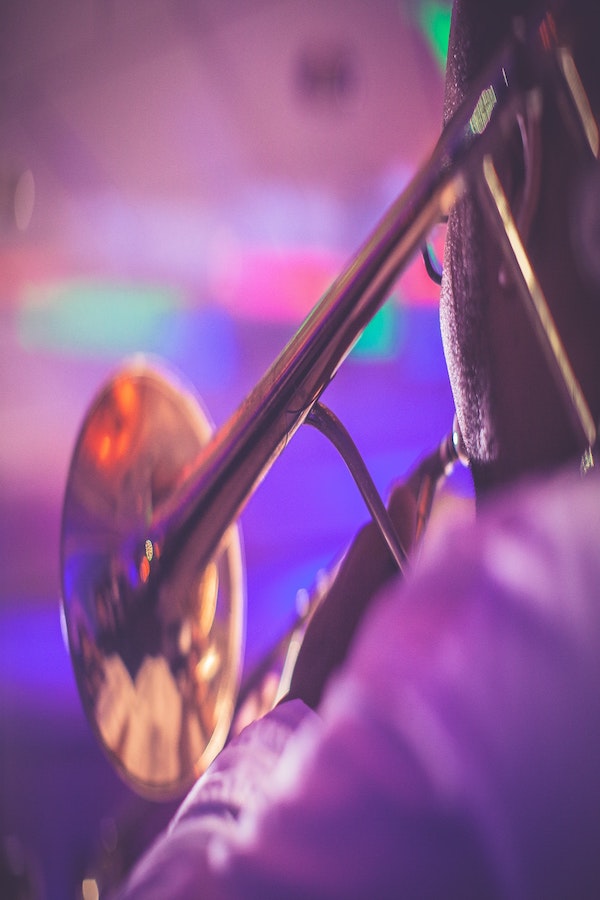 D C RESTAURANTS AND BARS WITH LIVE MUSIC Queen Of DC d-c-restaurants-and-bars-with-live-music-queen-of-dc